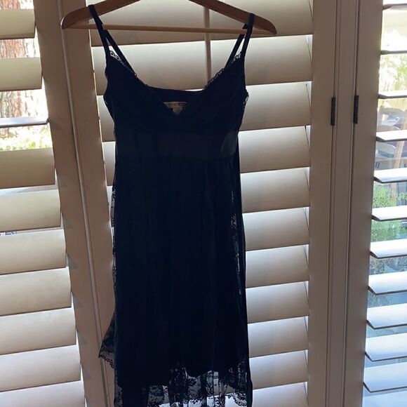 Necessary Objects XS lace black dress - Picture 6 of 7